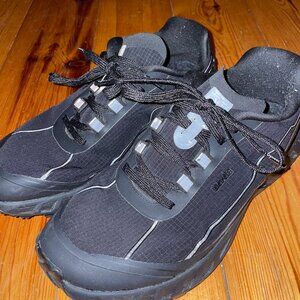 Norda 002 Trail Running Shoes - Mens 8 / Women's 9.5